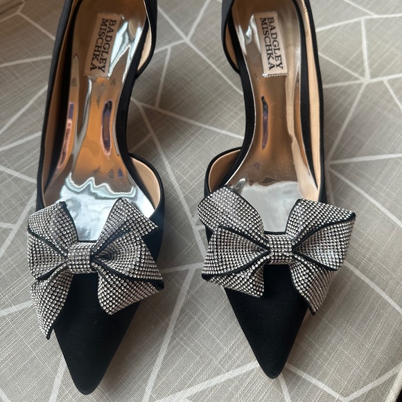 NWB Badgley Mischka black d’orsay Meilani bow heel - Picture 2 of 11